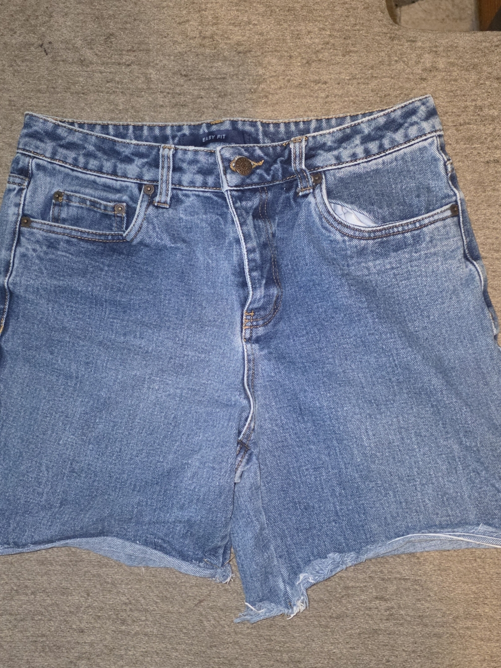 bill blass Blue Denim High-Rise Cutoff Jean Shorts Size 8P